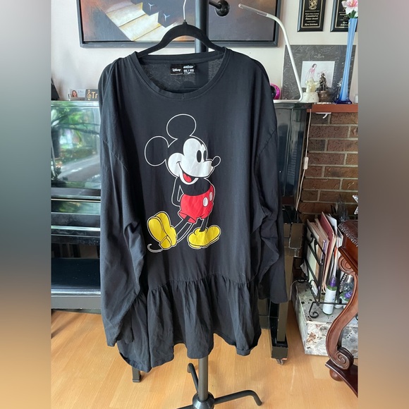 Disney x Cakeworthy Mickey Mouse 3XL T-Shirt Dress - Picture 2 of 5